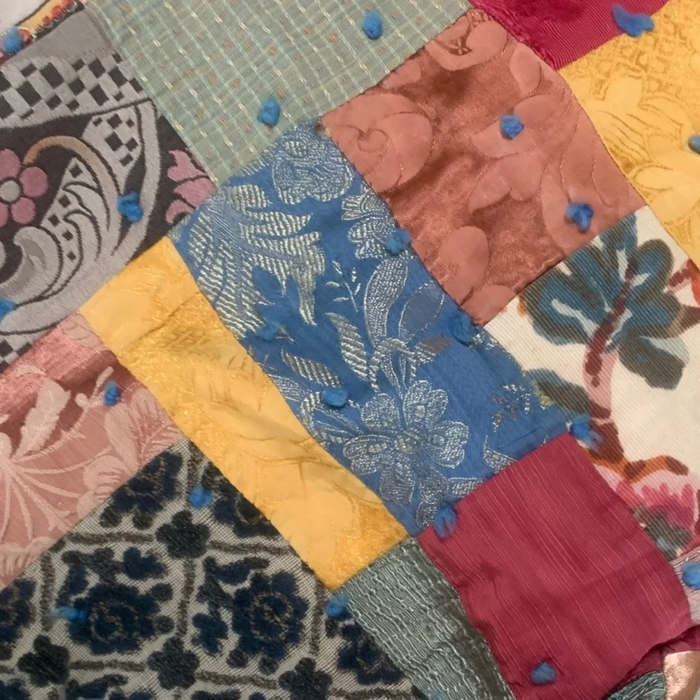 Handcrafted Patchwork Quilt with Multicolor Design